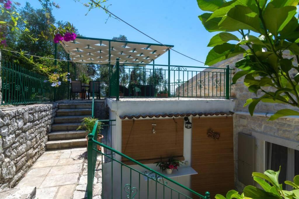 Thanos Cottage Vlachopoulátika Esterno foto